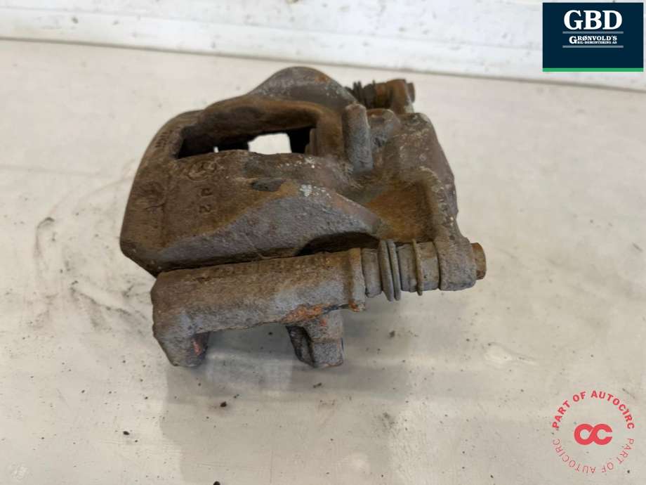 Bremsecaliper høyre foran til Mercedes A-Klasse 2012-2018 (W176) (W176) (A 000 421 68 81|)