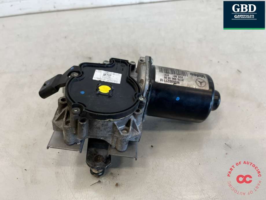 Viskermotor frontrute til Mercedes A-Klasse 2012-2018 (W176) (W176) (A 176 820 00 40|A 176 906 18 00|)