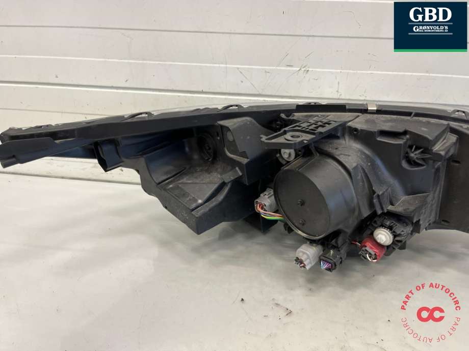Frontlykt venstre full-LED til Mitsubishi Eclipse Cross 2018-->>  (8301D071|)