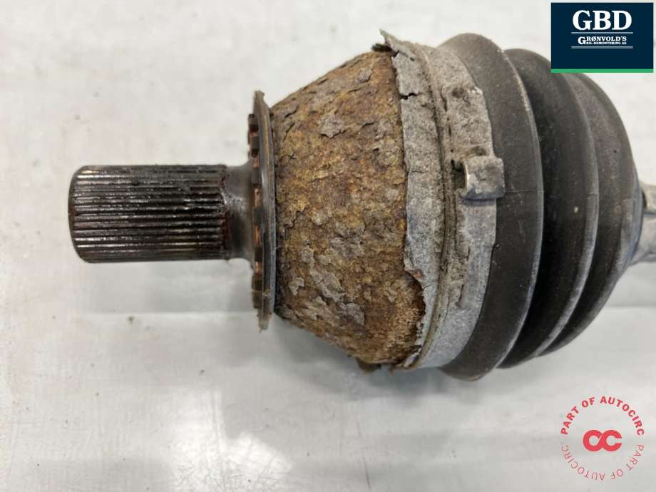 Drivaksel venstre foran, diesel/automat til Volvo XC60 2008-2013 (Type I, Fase 1)  (36012415|31325573|)