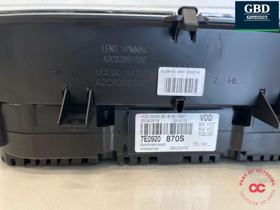 Instrumentpanel til VW Transporter / Caravelle 2015-2019 (T6) (T6) (7E0 920 870 S|7E0 920 870 SX|)