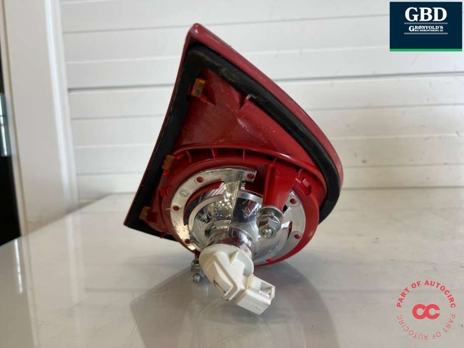Baklykt høyre indre til VW Golf V, STV 2007-2010 (JETTA) (JETTA) (1K6 945 094 E|)