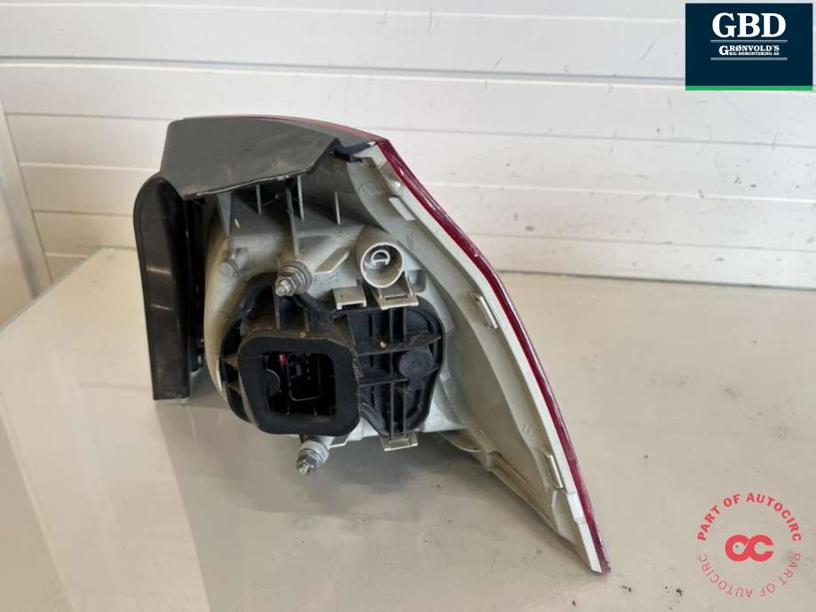 Baklykt venstre ytre til VW Golf V, STV 2007-2010 (JETTA) (JETTA) (1K6 945 095 AA|)