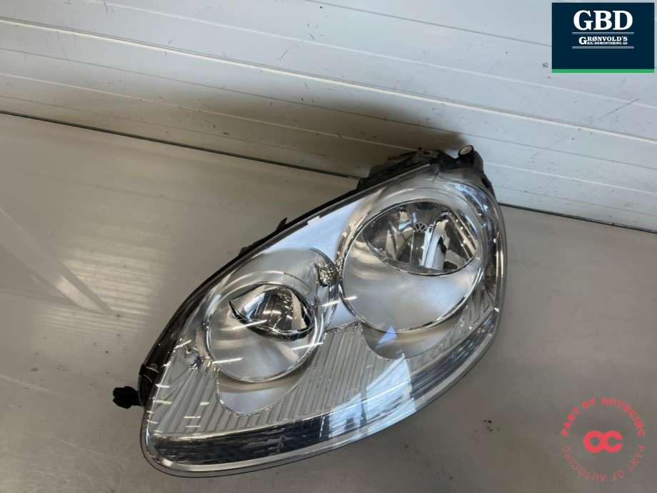 Frontlykt venstre halogen til VW Golf V, STV 2007-2010 (JETTA) (JETTA) (1K6 941 029 P|)
