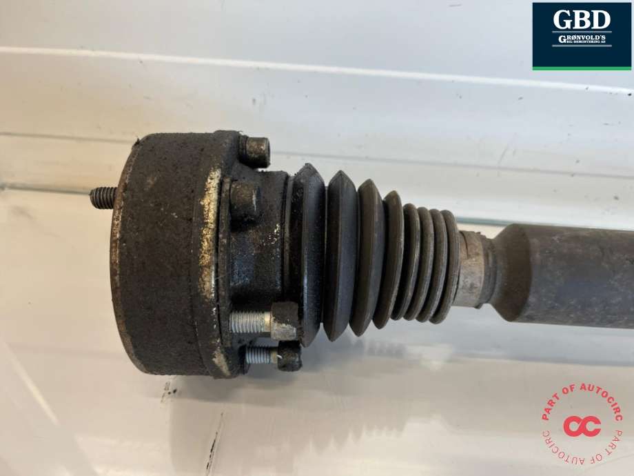 Drivaksel høyre foran, diesel/manuell til VW Golf V, STV 2007-2010 (JETTA) (JETTA) (5Q0 407 272 FF|1K0 407 272 CC|1K0 407 452 DX)