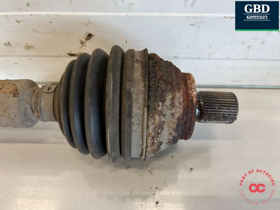 Drivaksel høyre foran, diesel/manuell til VW Golf V, STV 2007-2010 (JETTA) (JETTA) (5Q0 407 272 FF|1K0 407 272 CC|1K0 407 452 DX)
