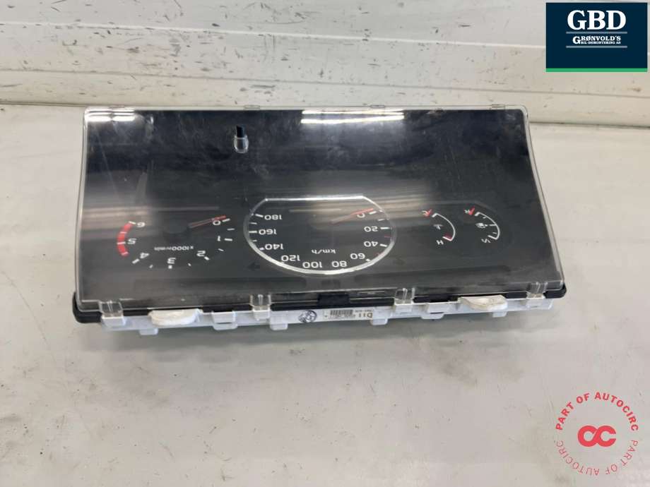 Instrumentpanel til Toyota Hiace 2007-2012 (Fase 3) (5540426290C0|5541126140C0|)