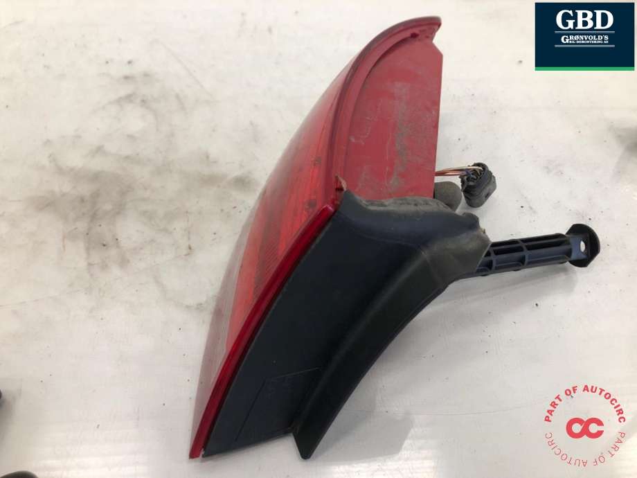 Baklykt venstre ytre til Audi A5 2007-2016 (Type I)  (8T8 945 095 D|)