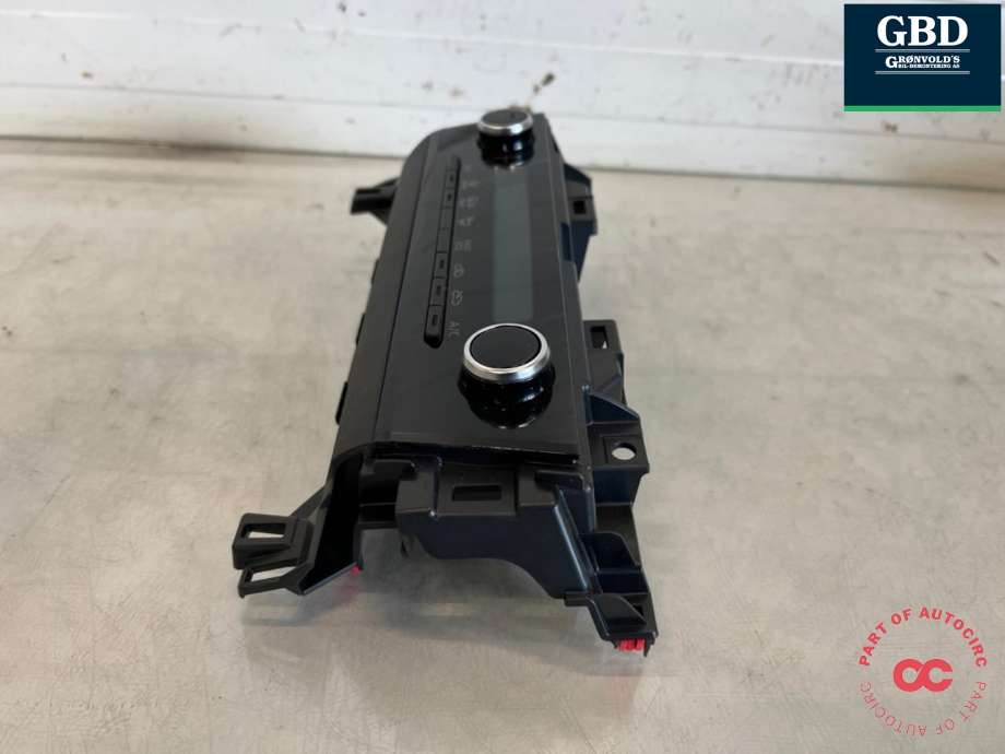 Varmeapparat betjening til Toyota Yaris Cross (SUV) 2021-->>  (559000DC71|864-0J20|)