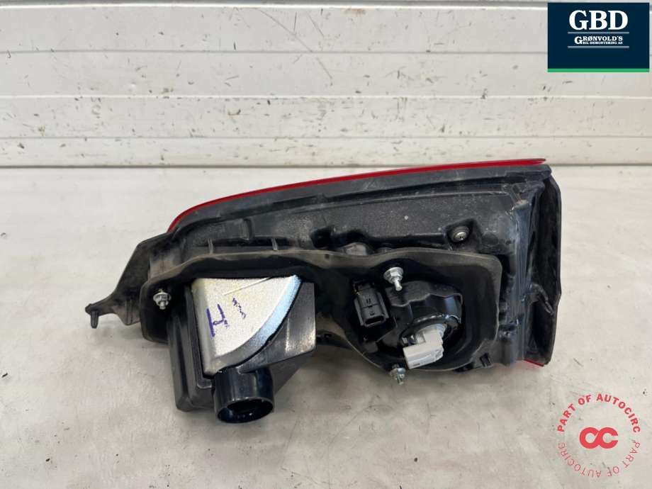 Baklykt høyre indre til Nissan Qashqai 2014-2021 (Type II)  (265504EA6E|265504EA5D|)