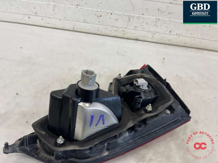 Baklykt venstre indre til Nissan Qashqai 2014-2021 (Type II)  (265554EA5E|265554EA5C|)