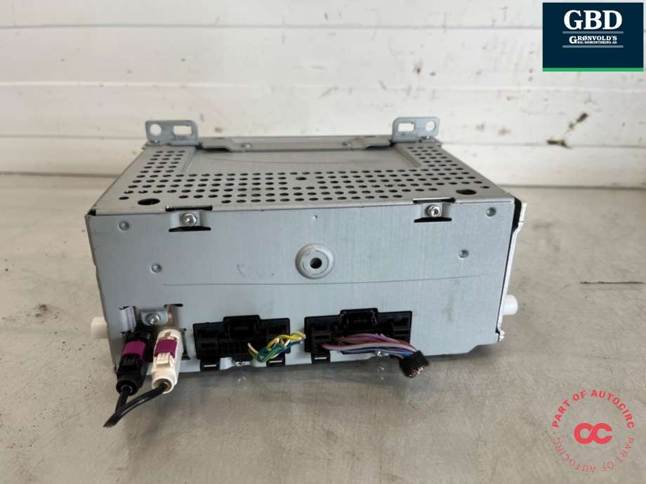 Bilstereo til Ford Transit Courier 2014-2018 (Type I, Fase 1) (2335493|F1BT-18C815-HR|10R-048415)