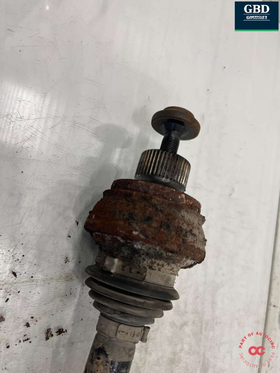 Drivaksel høyre bak, diesel/automat til Audi Q5 2012-2017 (Type I, Fase 2) (8R0 501 203 C|8R0 501 203 CX|)