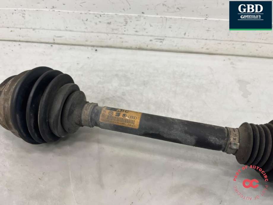 Drivaksel høyre foran, diesel/automat til Audi Q5 2012-2017 (Type I, Fase 2)  (8R0 407 271 C|8R0 407 271 CX|)