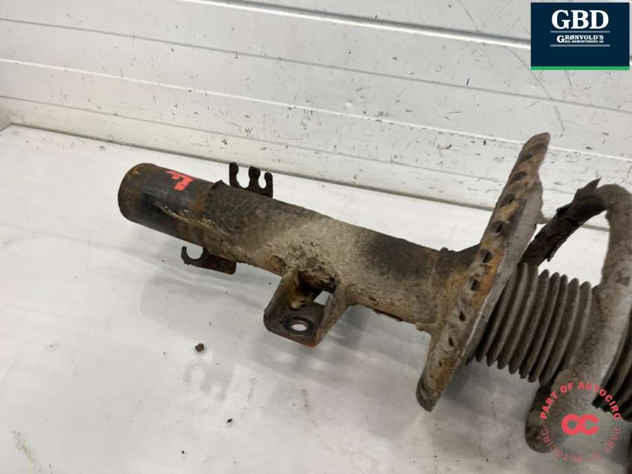 Fjærbein venstre foran til VW Transporter / Caravelle 2003-2009 (Fase 1) (T5) (T5) (7E5 413 031 H|7H0 413 031 N|)