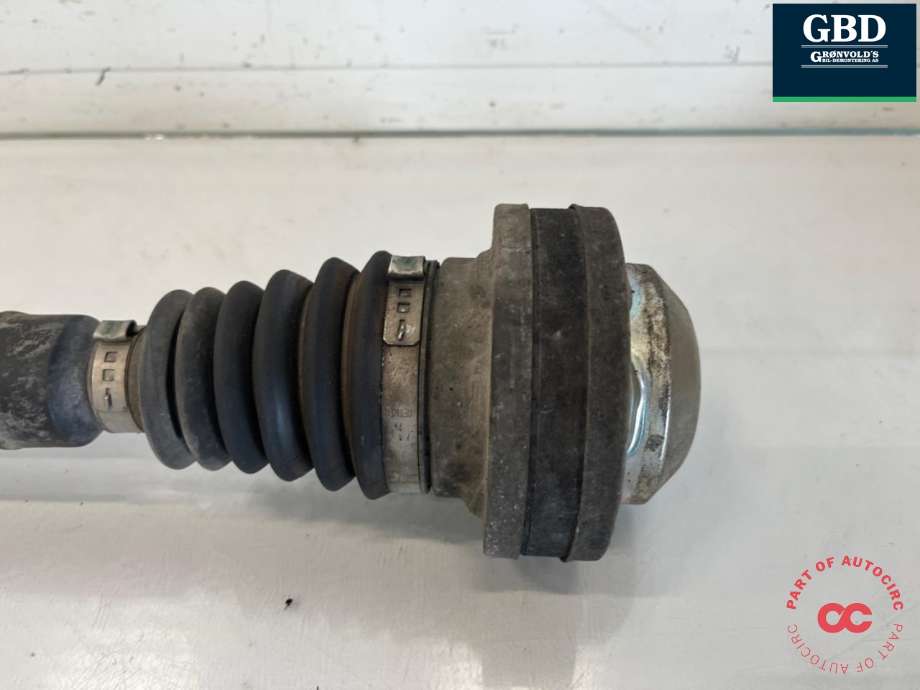 Drivaksel høyre foran, diesel/manuell til VW Caddy 2010-2015 (Type III, Fase 2) (3Q0 407 272 AB|2K0 407 272 E|2K0 407 272 EX)
