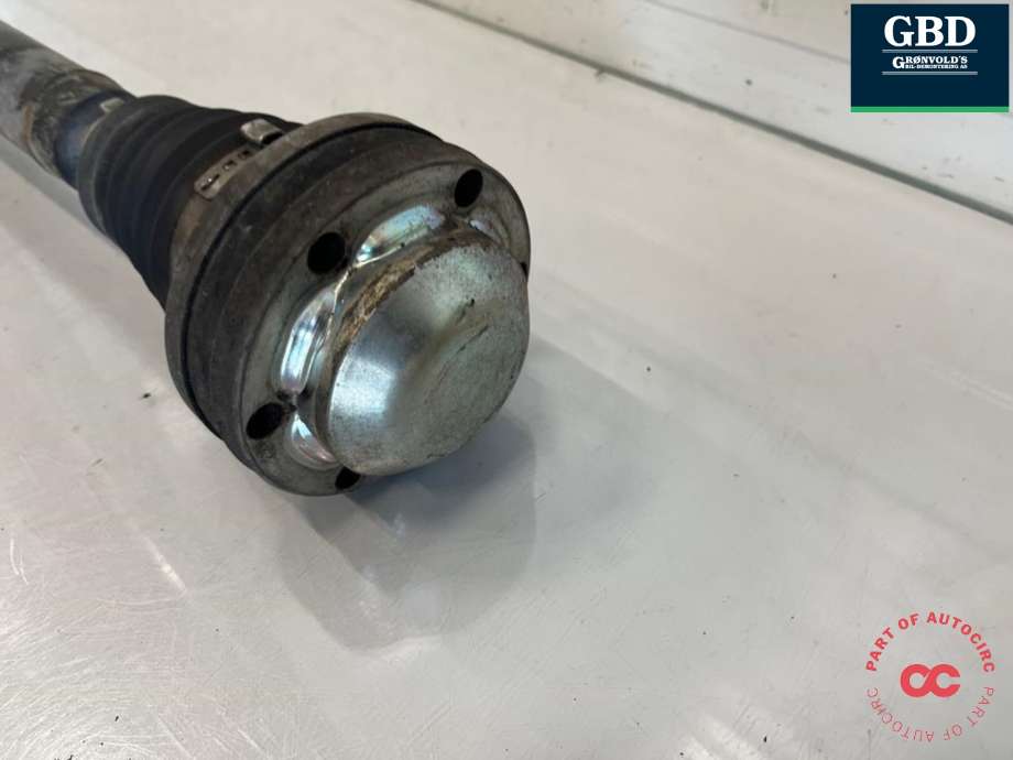 Drivaksel høyre foran, diesel/manuell til VW Caddy 2010-2015 (Type III, Fase 2) (3Q0 407 272 AB|2K0 407 272 E|2K0 407 272 EX)
