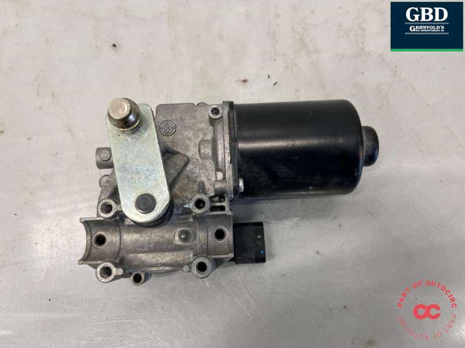 Viskermotor frontrute til Mercedes Vito, 2014-->> (W447) (W447) (A 447 820 01 40)