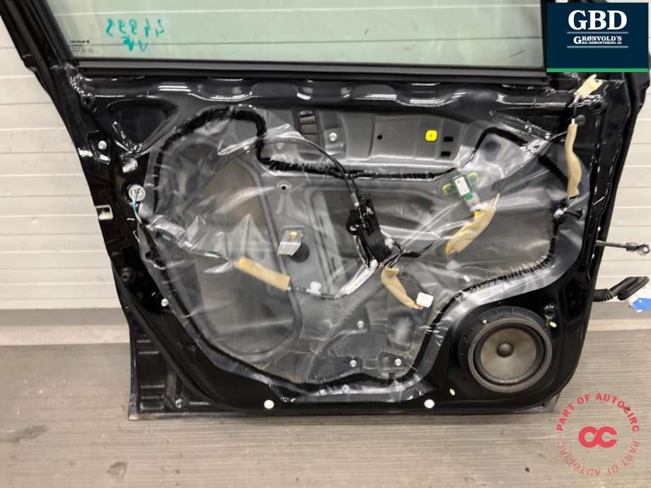 Dør venstre foran til Suzuki Vitara 2015-->> (Type IV) (68002-54P01|)