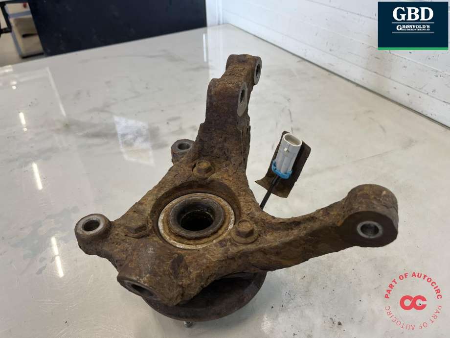 Hjulspindel høyre foran til Chevrolet Captiva 2006-2010 (Fase 1) (96626338|)