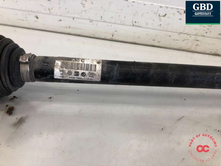 Drivaksel høyre bak, diesel/automat til Audi Q5 2008-2012 (Type I, Fase 1) (8R0 501 203 C|8R0 501 203 CX|)