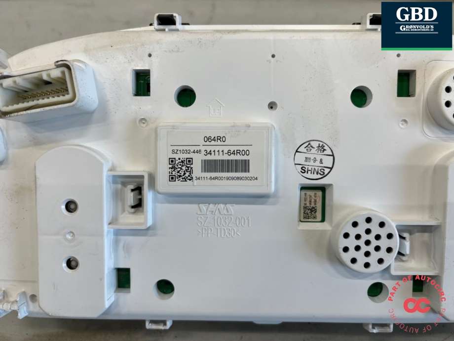 Instrumentpanel til Suzuki SX4 S-CROSS 2013-->> (Type II) (34200-64R90|)
