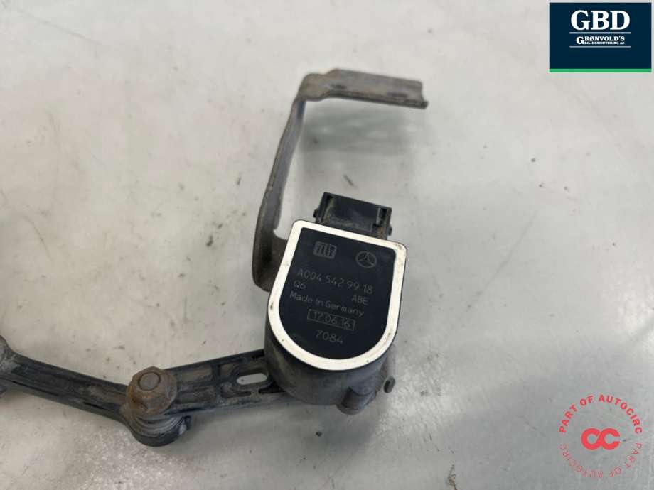 Sensor nivå, høyre bak til Mercedes B-Klasse 2011-2018 (W246) (W246) (A 004 542 99 18|)