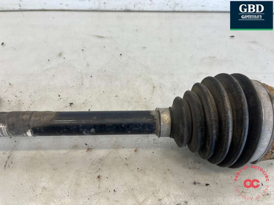 Drivaksel venstre foran, bensin/automat til Peugeot 508 2018-->> (Type II)  (98 087 714 80|16 133 066 80|)