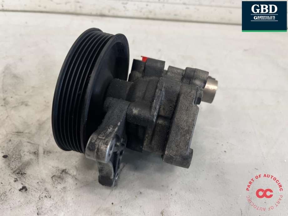 Servo pumpe mekanisk til Mercedes C-Klasse 2011-2014 (Fase 2) (W204) (W204) (A 005 466 82 01|A 005 466 82 01 80|)