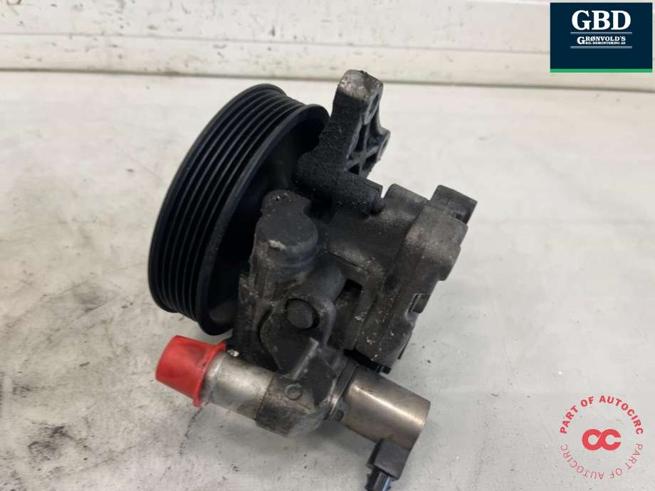 Servo pumpe mekanisk til Mercedes C-Klasse 2011-2014 (Fase 2) (W204) (W204) (A 005 466 82 01|A 005 466 82 01 80|)