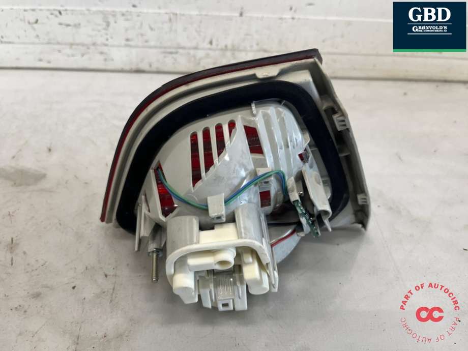 Baklykt høyre indre til BMW 3-Serie 2005-2011 (E90/E91/E92/E93) (E90/E91/E92/E93) (63 21 7 289 428|)