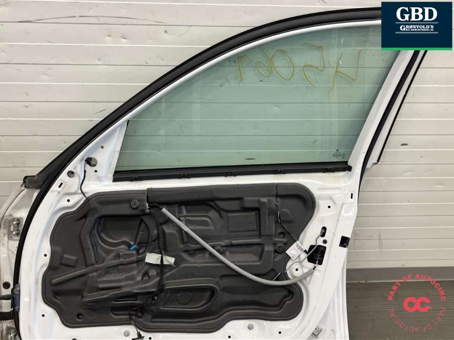 Dør høyre foran til BMW 3-Serie 2005-2011 (E90/E91/E92/E93) (E90/E91/E92/E93) (41 51 5 A2A 386|)