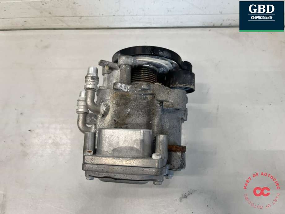 Hybrid starter generator (HSG) til BMW 2-Serie, Active/Gran Tourer 2014-->> (F45/F46) (F45/F46) (12 31 7 649 390|12 31 7 649 392|7649390 04)