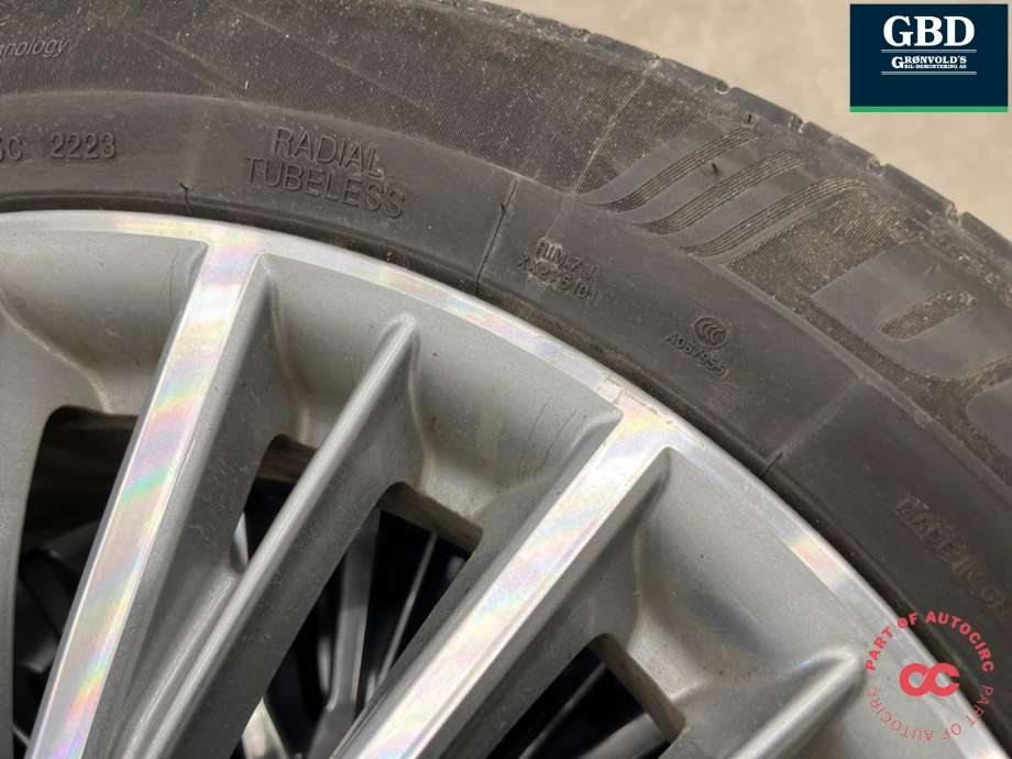Hjulsett aluminium sommer til Mitsubishi Outlander 2015-->> (Type III, Fase 2)  (DELINTE|225-55-18|18X7 ET IKKE SYNLIG|DATO 2223 6MM)