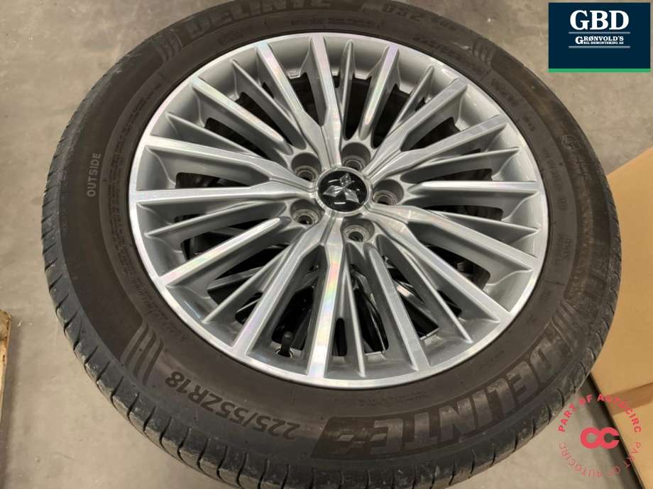 Hjulsett aluminium sommer til Mitsubishi Outlander 2015-->> (Type III, Fase 2)  (DELINTE|225-55-18|18X7 ET IKKE SYNLIG|DATO 2223 6MM)