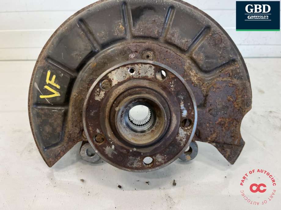 Hjulspindel venstre foran til VW Caddy, 2015-2020 (Type III, Fase 3) (1K0 407 255 AC)