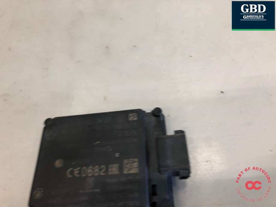 Sensor radar til Mercedes E-Klasse 2016-2023 (W213) (W213) (A 000 905 20 07|A 000 905 36 07|)