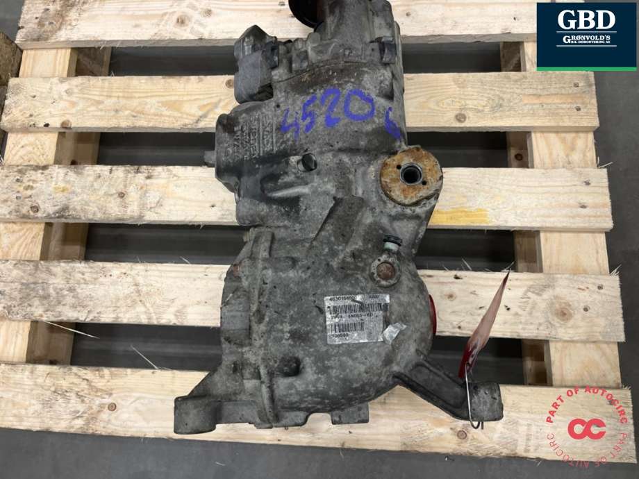 Kardang klokke bak til Ford Kuga 2008-2012 (Type I) (1590823|9V4N-4200-AA|)