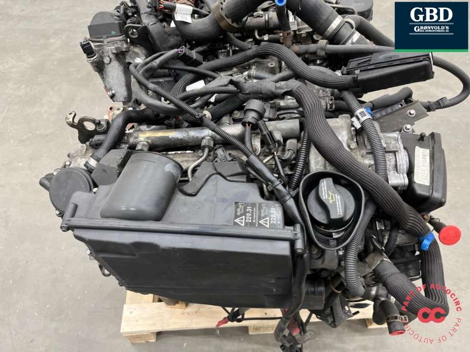 Motor diesel til Mercedes ML 2005-2011 (W164) (W164) (OM642.940|A 642 010 33 02|A 642 010 33 02 80)