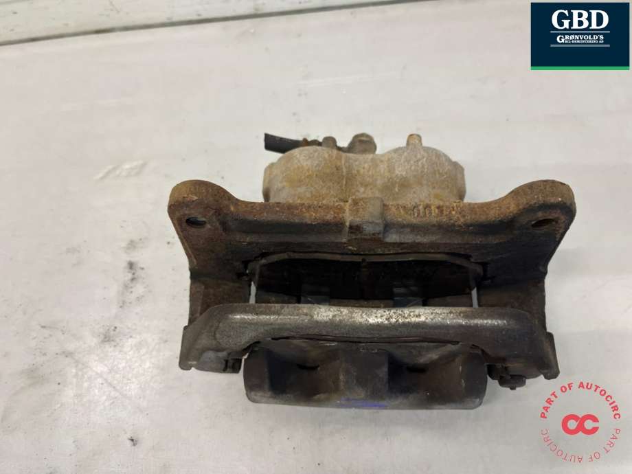 Bremsecaliper venstre foran til Mitsubishi Outlander 2015-->> (Type III, Fase 2)  (4605B471|)