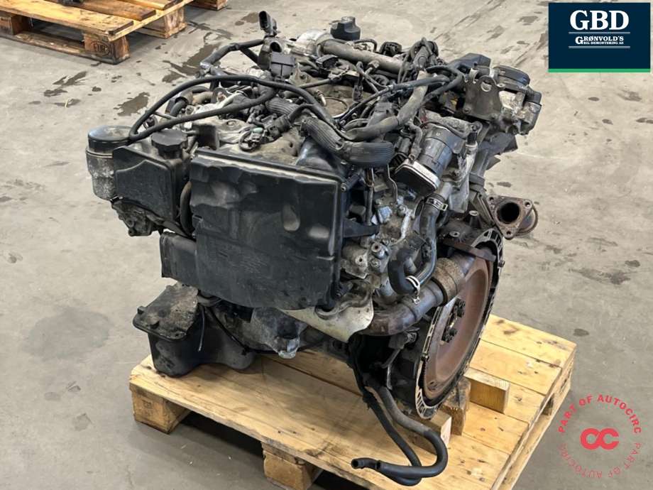 Motor diesel til Mercedes R-Klasse 2006-2013 (W251) (W251) (OM642.950|A 642 010 35 02|A 642 010 35 02 80)