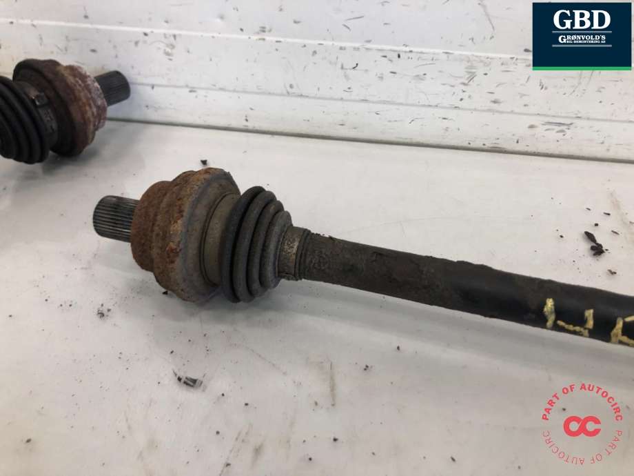 Drivaksel høyre bak, diesel/manuell til Škoda Octavia 2009-2013 (Type II, Fase 2) (1K0 501 204 F|1K0 501 204 D|1K0 501 204 DX)
