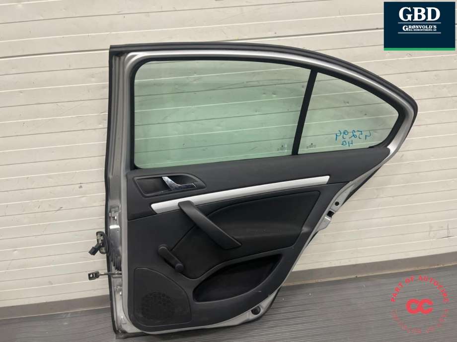 Dør høyre bak til Škoda Octavia 2005-2008 (Type II, Fase 1)  (1Z5 833 056|)