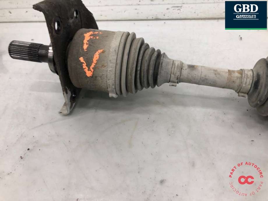 Drivaksel venstre foran, diesel/automat til Isuzu D-Max 2021-->> (Type III) (8983929650|)