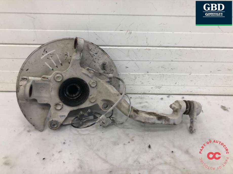 Hjulspindel høyre foran til Isuzu D-Max 2021-->> (Type III)  (8983926261|)