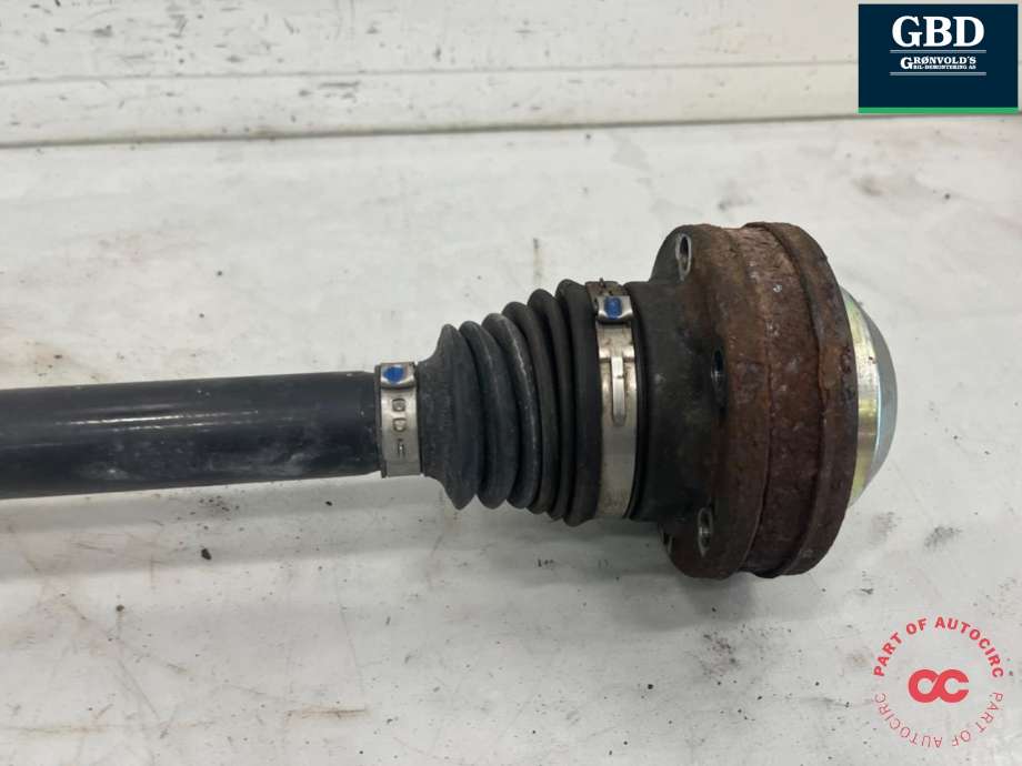 Drivaksel høyre bak, diesel/automat til Audi Q5 2008-2012 (Type I, Fase 1)  (8R0 501 203 C|8R0 501 203 CX|)