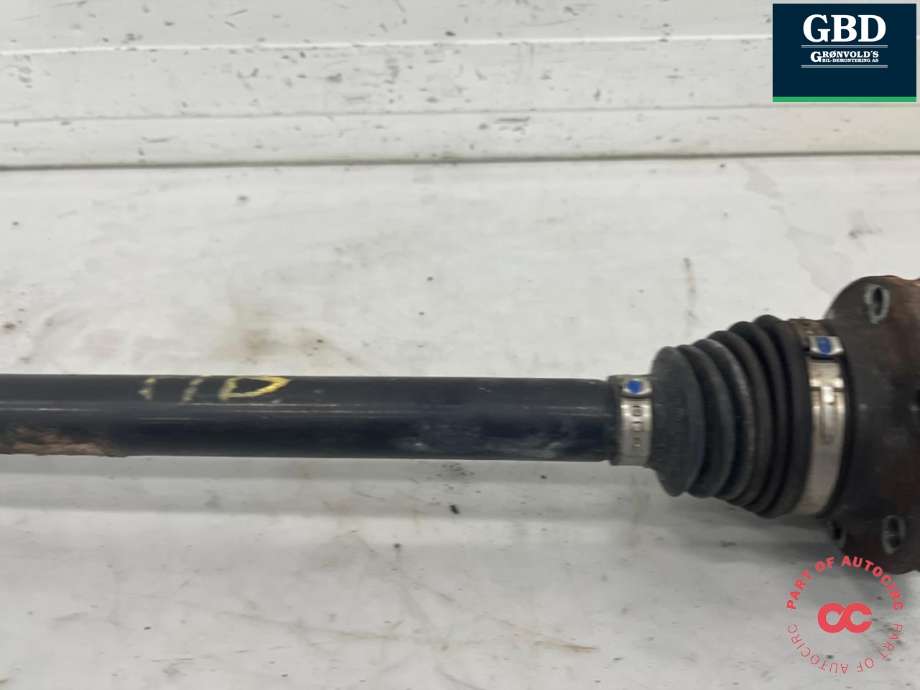 Drivaksel høyre bak, diesel/automat til Audi Q5 2008-2012 (Type I, Fase 1)  (8R0 501 203 C|8R0 501 203 CX|)