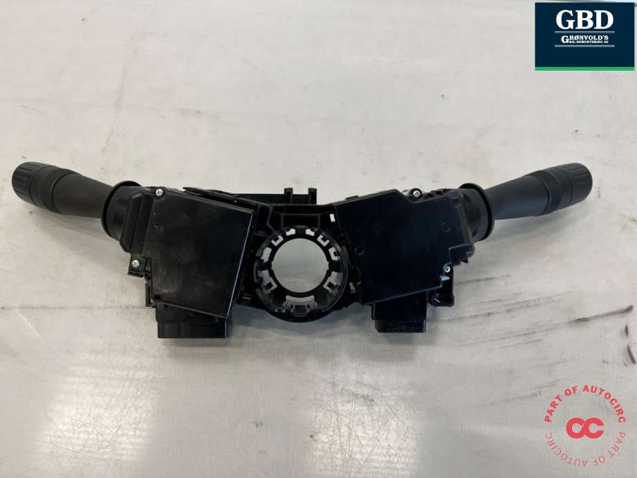 Bryter combi til Toyota Auris 2015-2019 (Type II, Fase 2) (8465202670|8414002720|)
