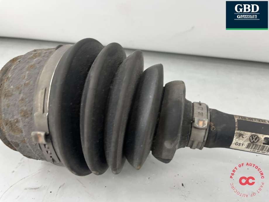 Drivaksel venstre foran, diesel/manuell til VW Transporter / Caravelle 2015-2019 (T6) (T6) (7E0 407 271 AC|7E0 407 271 R|7E0 407 451 CX)