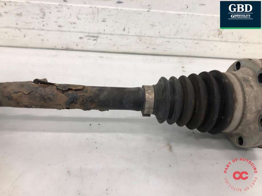 Drivaksel venstre foran, diesel/automat til VW Touran 2010-2015 (Type I, Fase 3)  (1K0 407 271 PF|1K0 407 271 LF|1K0 407 763 JX)